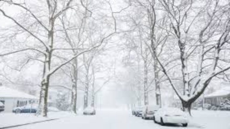 The cold weather in the Northeast won't let go of the frigid temperatures just yet